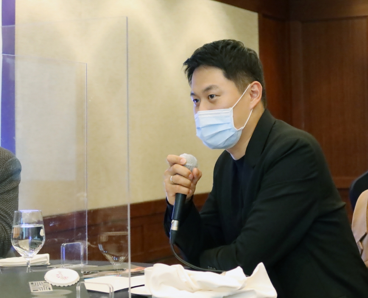 황종익 이미지