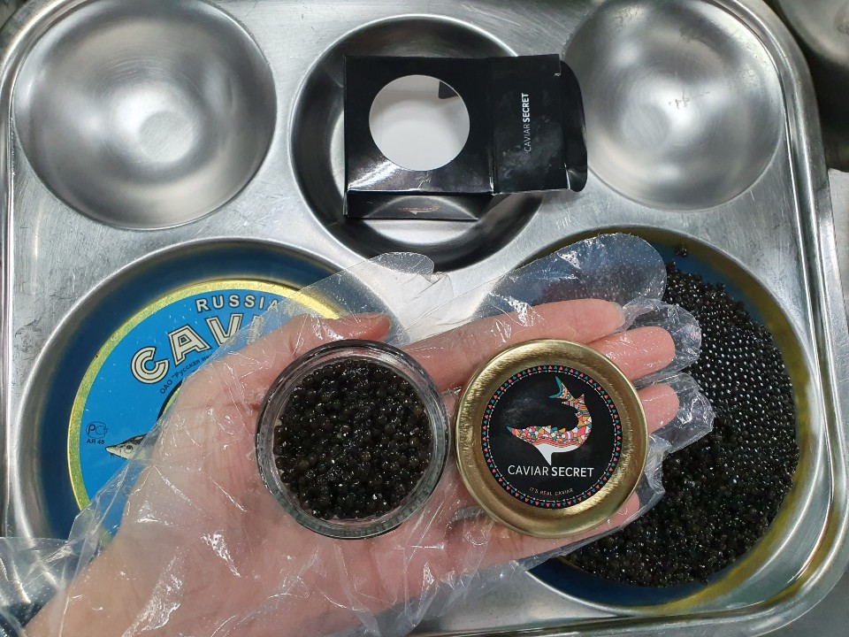 사진= 스마트스테이션. 세경고교에서 사용한 캐비어시크릿 제품.
