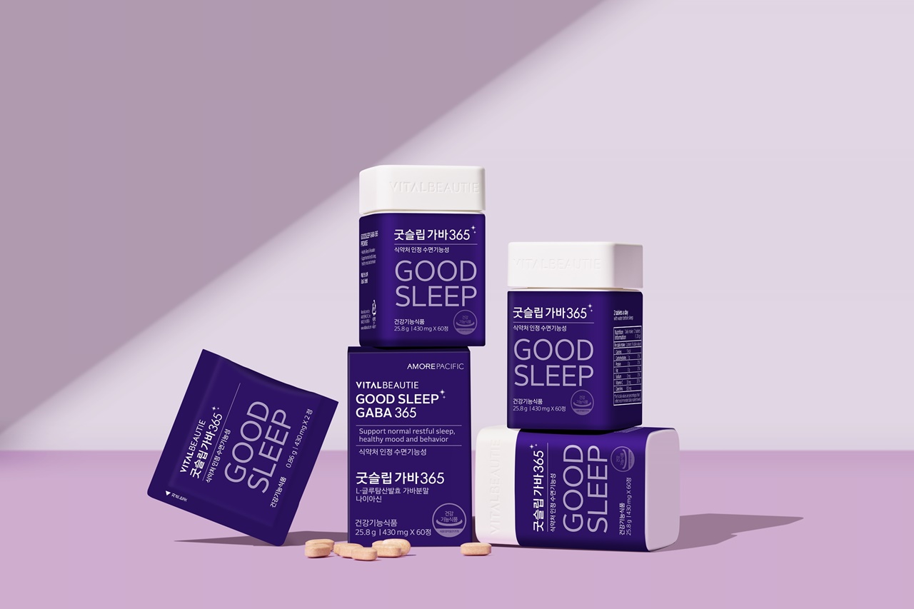 아모레퍼시픽 대표 이너뷰티 브랜드 바이탈뷰티는 식품의약품안전처로부터 수면 질 개선 기능성을 인정받은 건강기능식품 ‘굿슬립가바 365’를 출시했다. 사진=바이탈뷰티